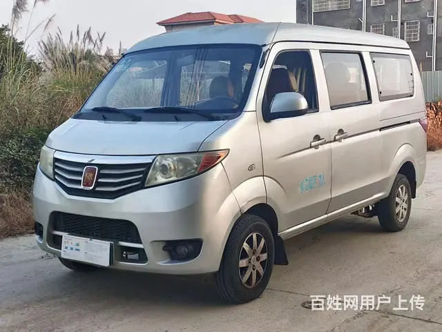 长安超大空间7座面包车 - 图片 2