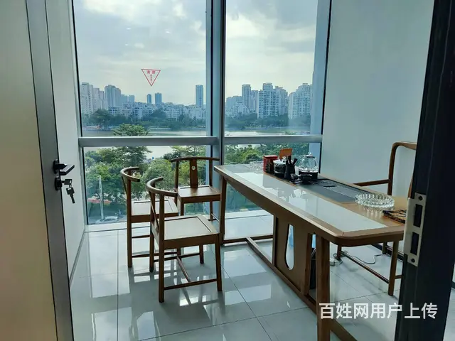 珠海旗舰写字楼 环宇城  216㎡河景 豪华装修 拎包 急租 - 图片 2