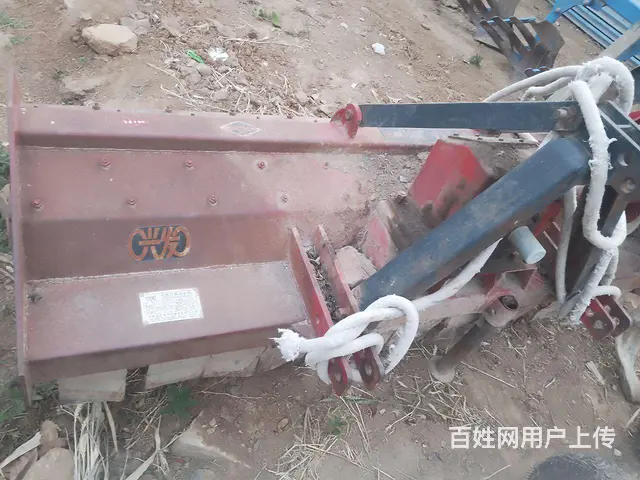 三台玉米播种机，一台粉碎机，一台12伏电动智能播种 - 图片 12