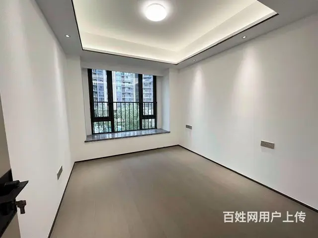港珠澳大桥入口旁 绿景玺悦湾北区 4室2卫 142平 精装修 - 图片 2