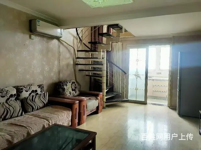 金泰丝路花城 普通住宅 中等装修 - 图片 1
