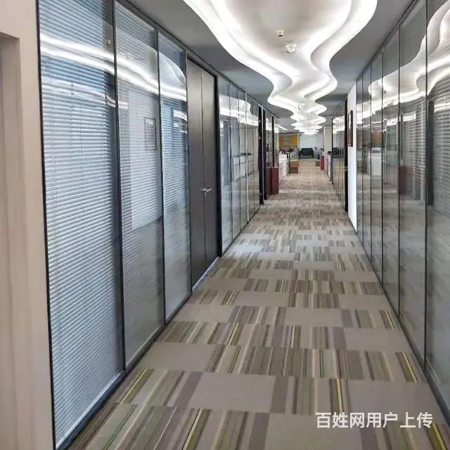 玻璃隔断安装 - 图片 1