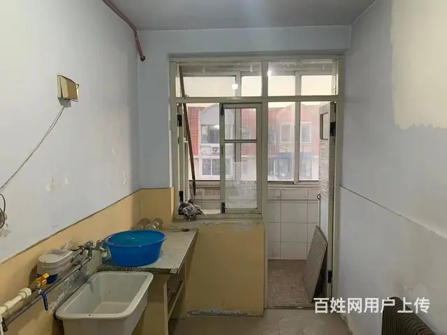 6.8万 古塔区 北一里古城新苑 7楼顶步梯 四中 古塔公园 - 图片 8