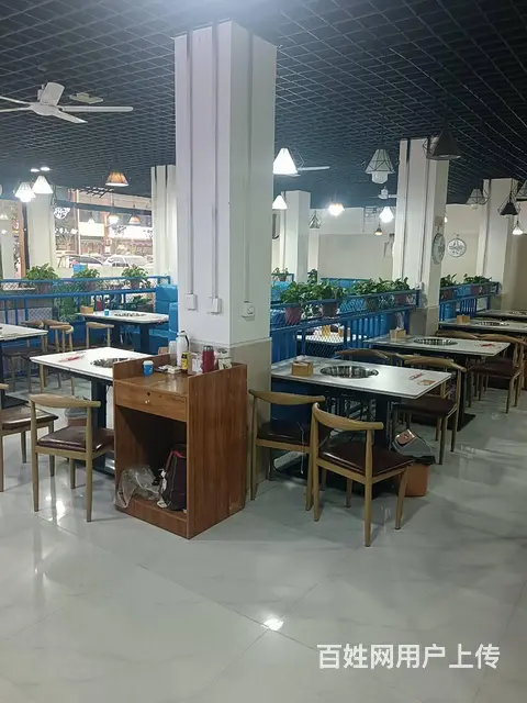 0116新兴路868斜对面一店餐饮铺转让 - 图片 1