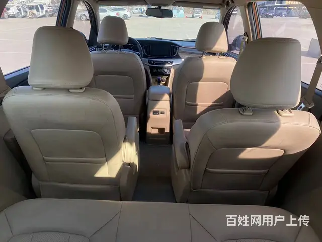 宝骏730 2016款 1.8 手动 舒适型7座 - 图片 6