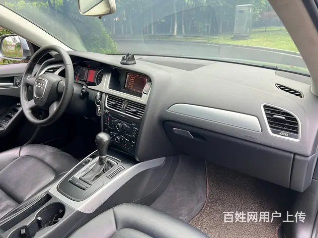 奥迪A4 2011款 A4L 2.0TFSI 无级 155k - 图片 4