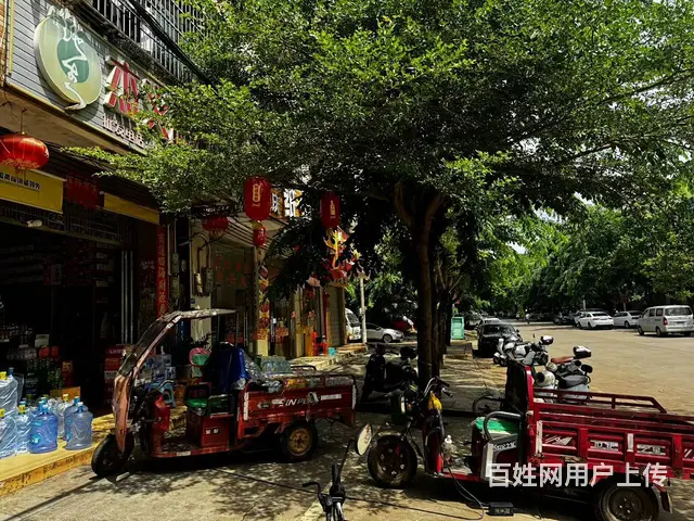 （51旺铺推荐）芙蓉路96平临街旺铺转让或出租 - 图片 2