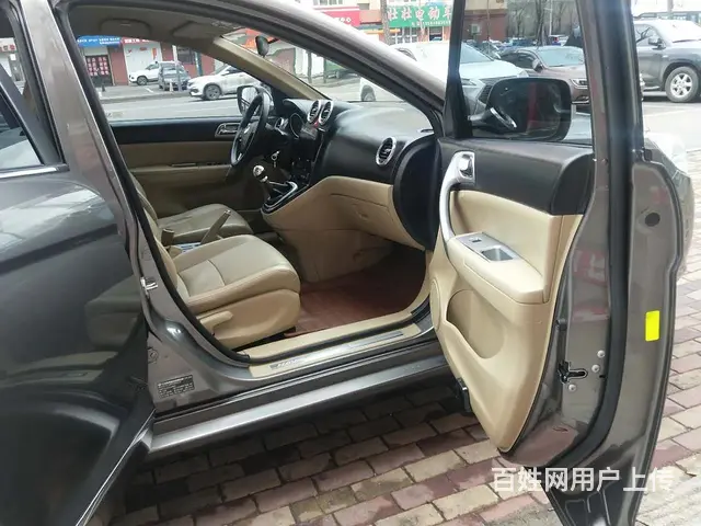 哈弗H6 2011款 2.0 手动 两驱精英版 - 图片 7