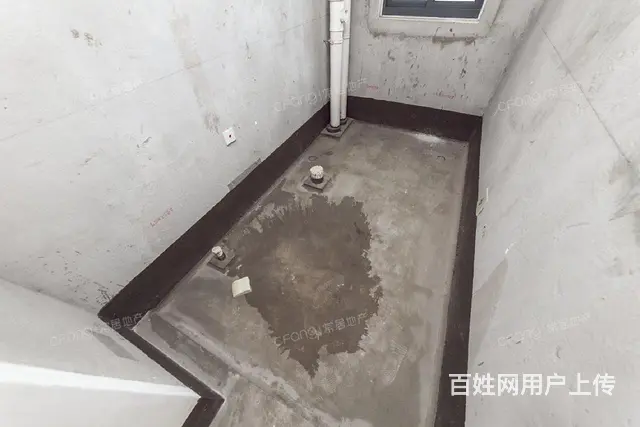 新上弘阳广场三开间朝南双阳台纯毛坯诚售 - 图片 4