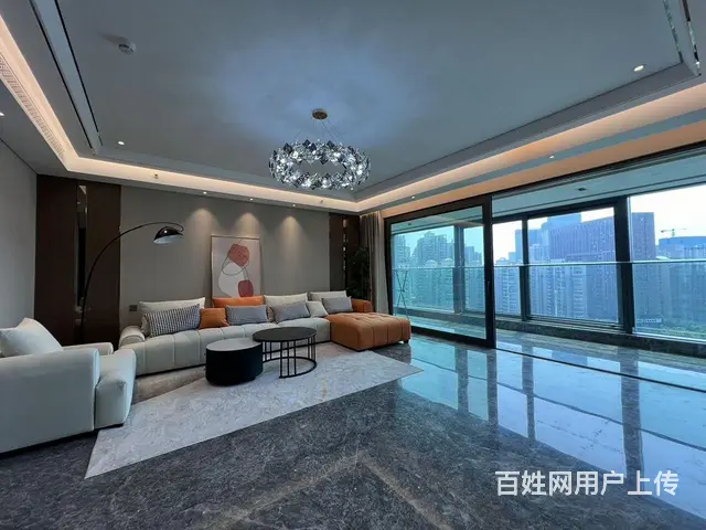 武汉融创壹号院 4房3卫 楼下就是Skp 购物出行 - 图片 1