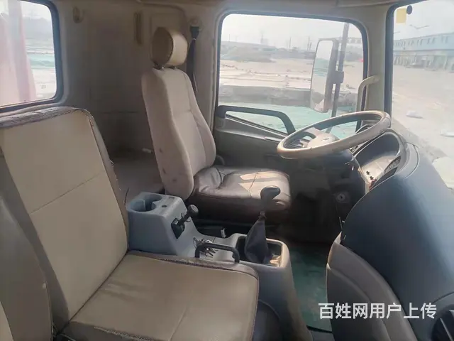 东风10方洒水车 - 图片 5