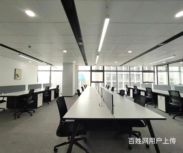 地铁口招人方便 孵化器高补贴 精装正对电梯 高利用率 可季付 - 图片 1