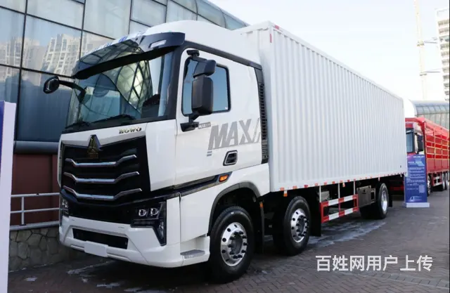 9米6前四后四中国重汽豪沃 厢式货车 国6 - 图片 1