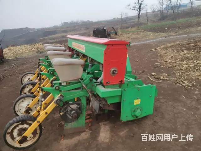 大华捏茬玉米播种机自夹的 - 图片 1