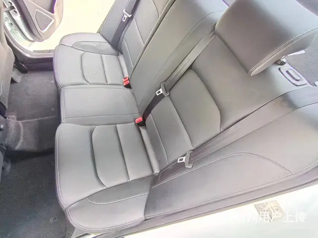 吉利 帝豪 2020款 帝豪GL 1.5T 双离合 尊贵型 - 图片 4