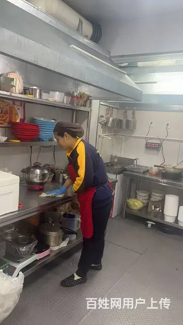 急转：贸易街繁华地段盈利中餐饮店对外低价转让 - 图片 3
