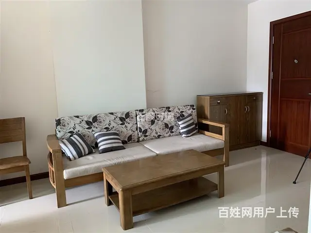 航空新城华发商旁 中航花园 1房1厅 精装小户型 总价底 - 图片 3