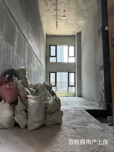 （51旺铺推荐）龙湖光年5楼48平办公室出租 - 图片 3