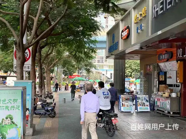 火车站商圈旺铺  适合餐饮 饮品 烘焙 小吃等 - 图片 4