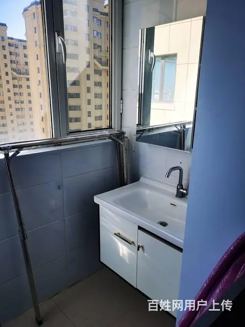 嘉和新城 普通住宅 单间 中等装修 - 图片 1