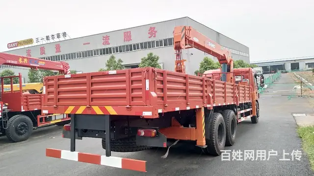 12吨东风专底后八轮随车吊 厂家大促销 - 图片 1