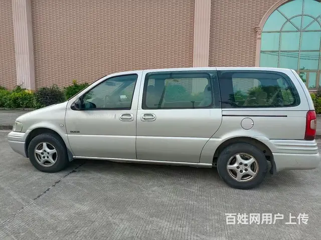 别克GL8 2004款 3.0 自动 LT 豪华版 - 图片 5