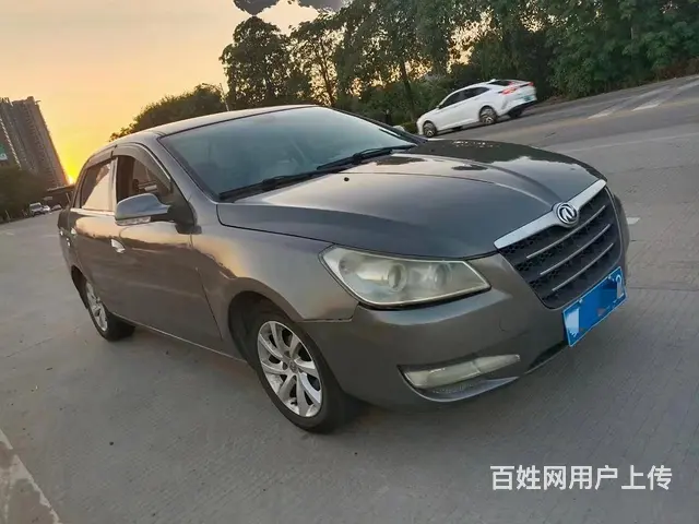 风神H30 2011款 1.6 手动 尊雅型 - 图片 3