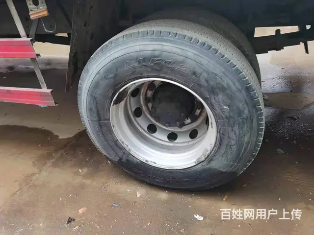 国五柳汽乘龙M3单桥厢式货车220马力9米6货箱 - 图片 7