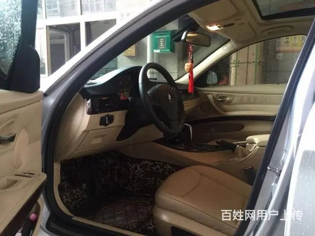 宝马3系 2012款 320i 2.0 手自一体 - 图片 4