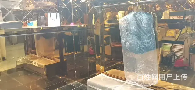 7945(七P）个人城西区五四大街商业巷二楼电梯口商铺出租 - 图片 4