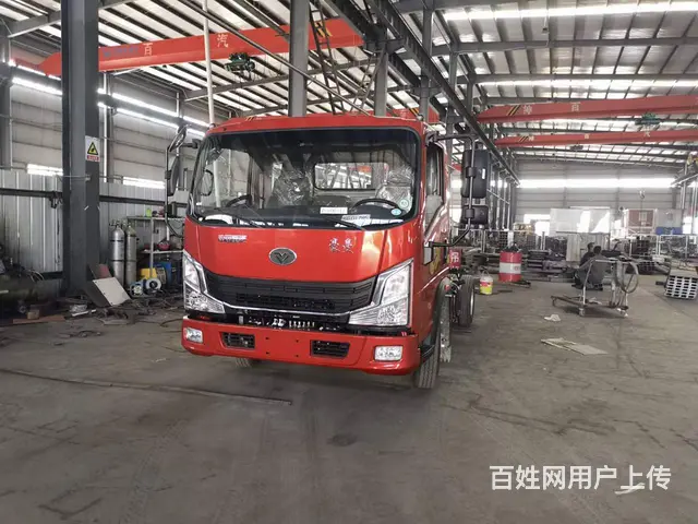 重汽豪曼蓝牌挖掘机平板车可拉10吨挖掘机可分期 - 图片 4