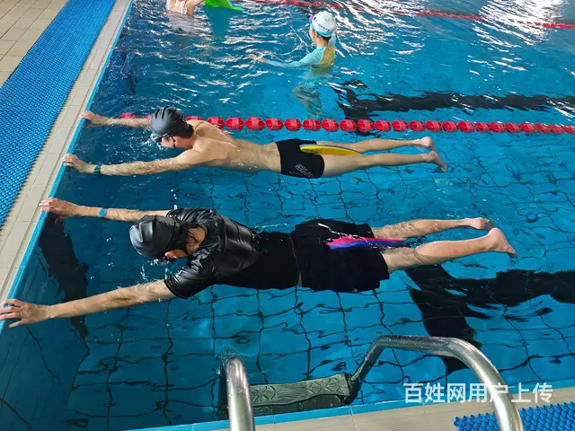 游泳锻炼，玩水 - 图片 2