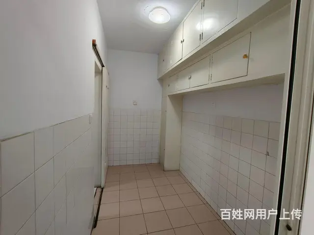 雪宫南，电梯房，非顶80平，45万 - 图片 3