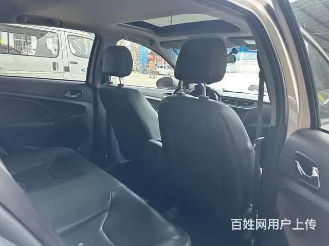 奇瑞 艾瑞泽 2015款 艾瑞泽3 1.5 手动 够酷版 - 图片 5