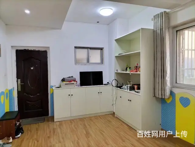 天誉物流园2室2厅1卫，精装修1700一月 - 图片 4