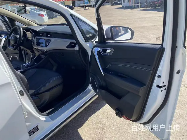 吉利 远景X3 2019款 1.5 无级 升级版 精英型 - 图片 11