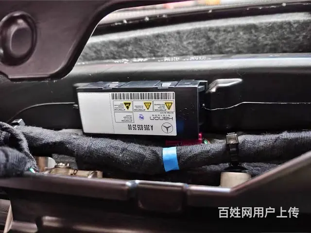 23款奔驰E350eL加装香氛负离子香薰系统安装 - 图片 3