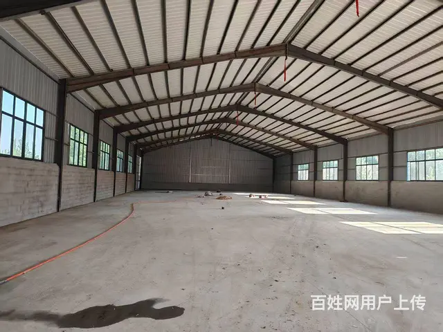 58今铺）罗西1千平厂房带十亩空地可加工生产或仓储  ： - 图片 1