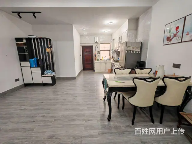 可做三房的单身公寓，只要32万 - 图片 4