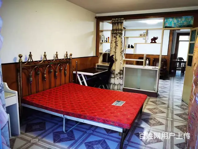 华茂小区二室一厅精装出租1400 - 图片 1
