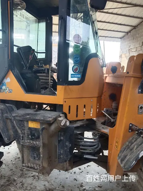 出售926铲车，2O年出厂，另大四不象一台 - 图片 2