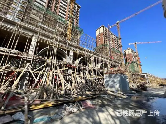 新北恐龙园旁小区门口6.1米挑高纯一层商铺带天然气可做重餐饮 - 图片 3