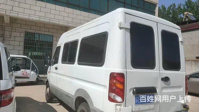 南京依维柯 厢式货车 - 图片 2