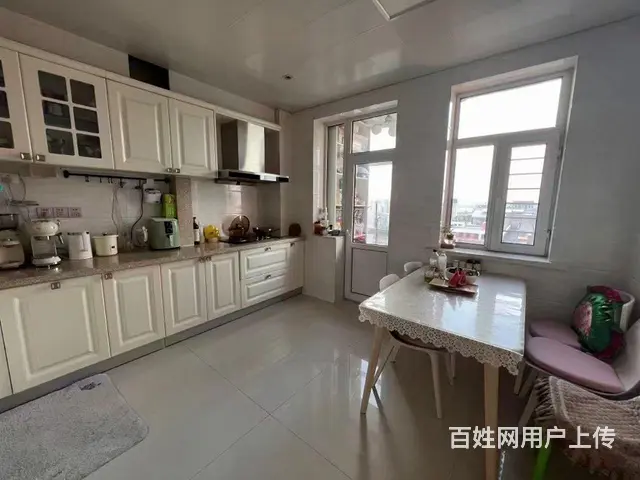 欧洲新城高层电梯房，169平， - 图片