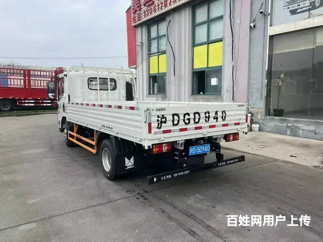 新车未用2023年10月上牌江铃凯运4.2米平板车 - 图片 3