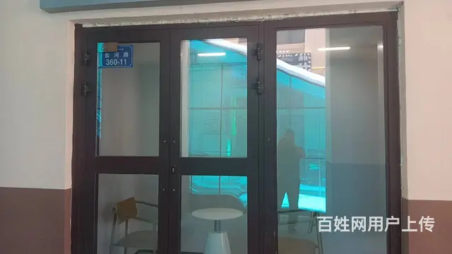 B个人一开发区新疆科技学院商铺对外出租 - 图片 1