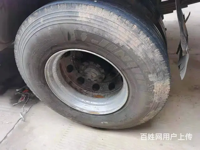 国四江淮前四后四高栏车245马力9米6货厢 - 图片 7