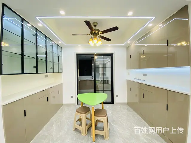 4号线仁和路地铁近武汉站欢乐谷旁金地广场中央空调可 - 图片 3