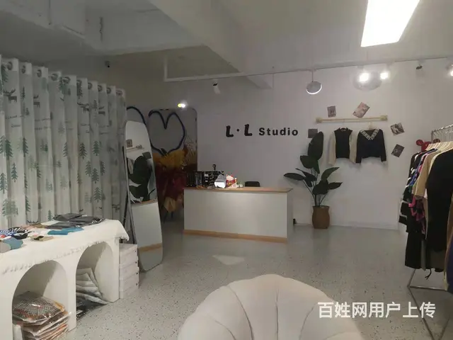 急转服装店低价空转(可整转） - 图片 5