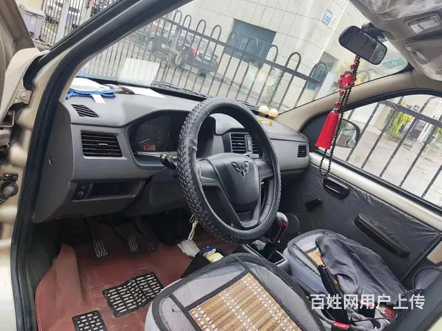 五菱 厢式货车 - 图片 3